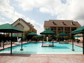  French Quarter Resort  Брэнсон